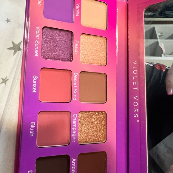 Violet Voss - Picture 2 of 2